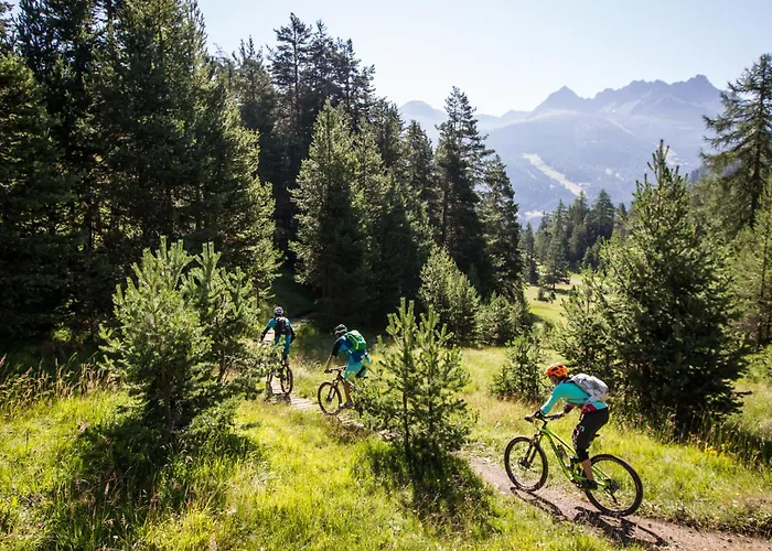 索恩比彻公寓 公寓 *