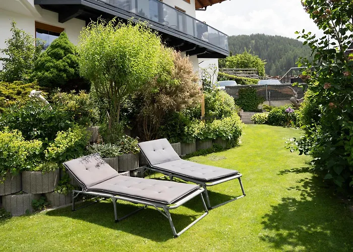 索恩比彻公寓 公寓 *