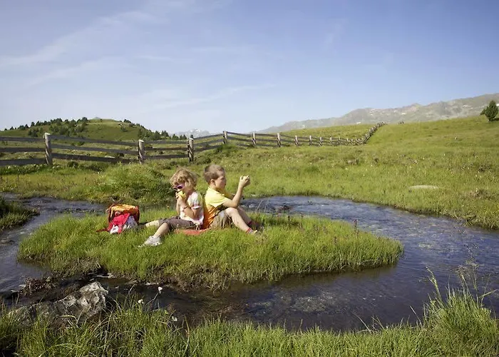 索恩比彻公寓 *